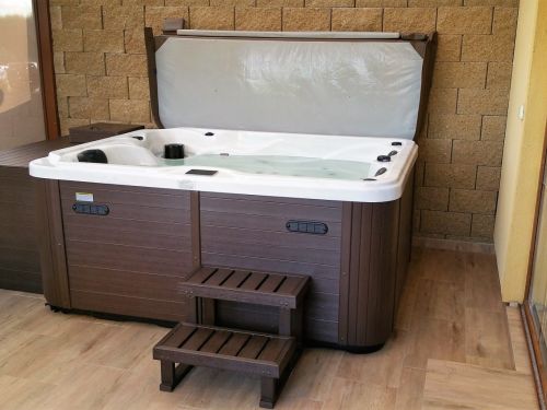 Vířivka s pískovou filtrací